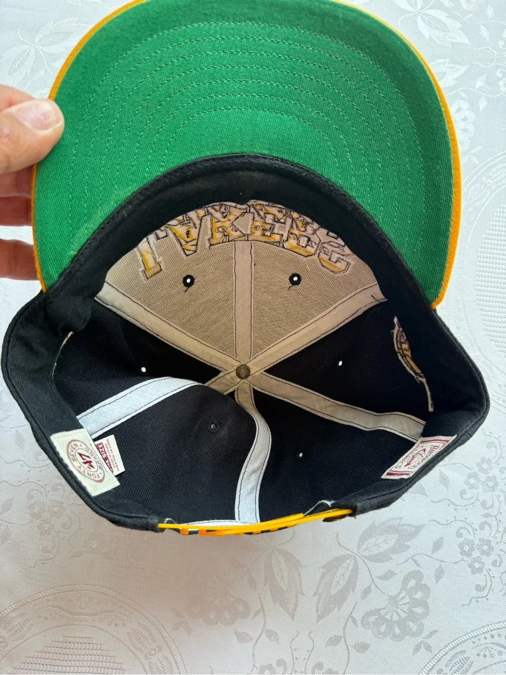 Forty Seven Brand Los Angeles Lakers Black/Gold Snapback Hat Embroidered Cup HWC